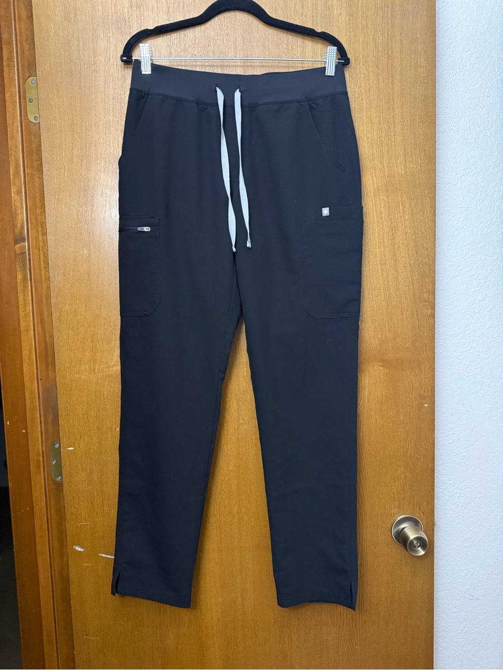 women’s FIGS Yola™ Skinny Scrub Pants